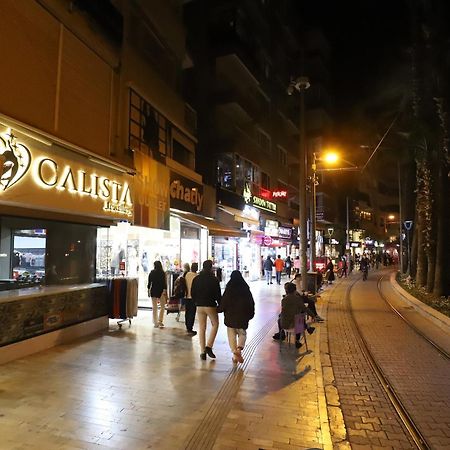 Gagarin Pub & Hotel Antalya Luaran gambar