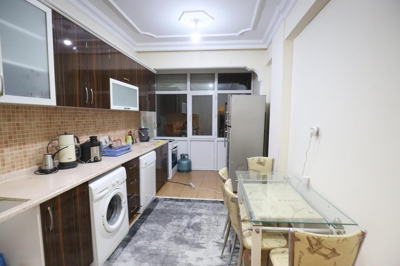 Gagarin Pub & Hotel Antalya Luaran gambar