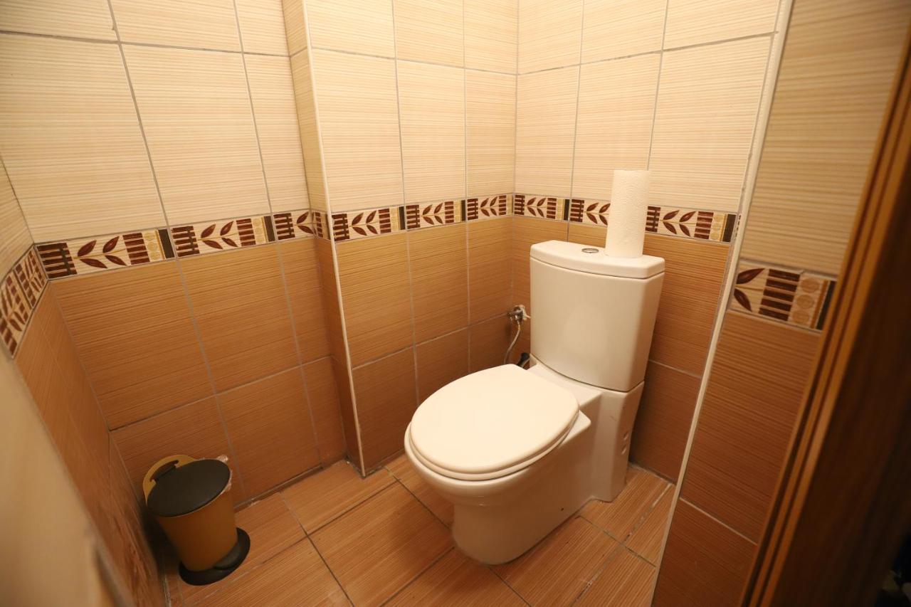 Gagarin Pub & Hotel Antalya Luaran gambar